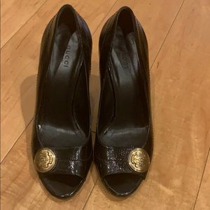 Gucci Peep-Toe Pumps